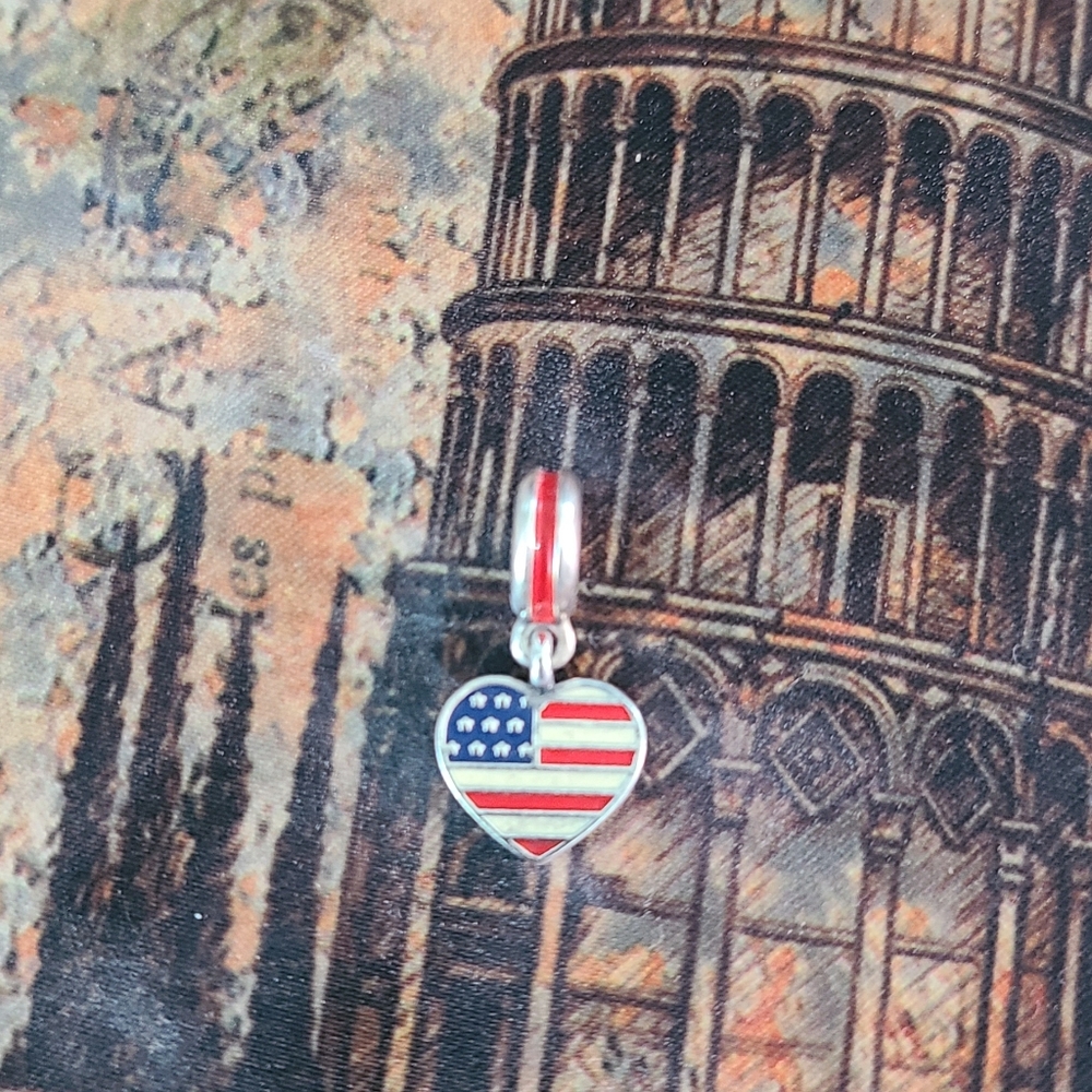 Pandora Patriotic Heart charm